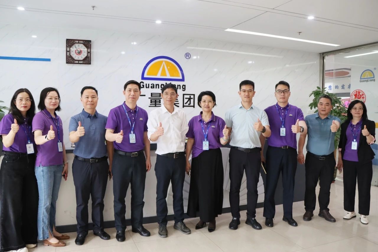 W66最给力的老牌娱乐集团丨从资源到智慧：：：W66最给力的老牌娱乐与中铁二十五局再启战略新局